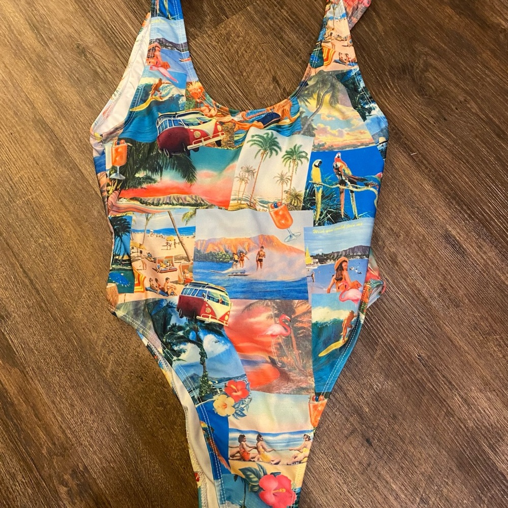 Delias one piece